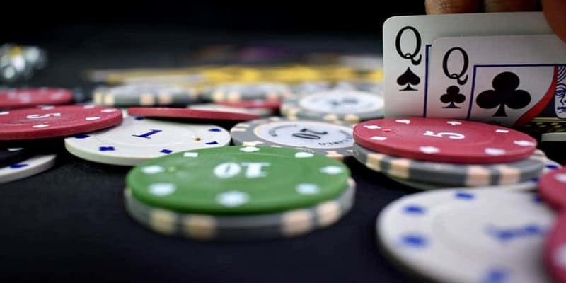 Kinh nghiệm chơi bài Xì Tố bluffing